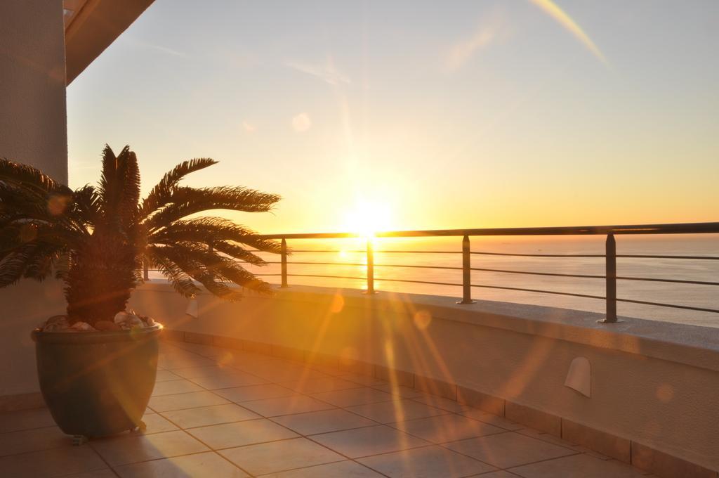 Bay Reflections Camps Bay Luxury Serviced Apartments 케이프타운 객실 사진