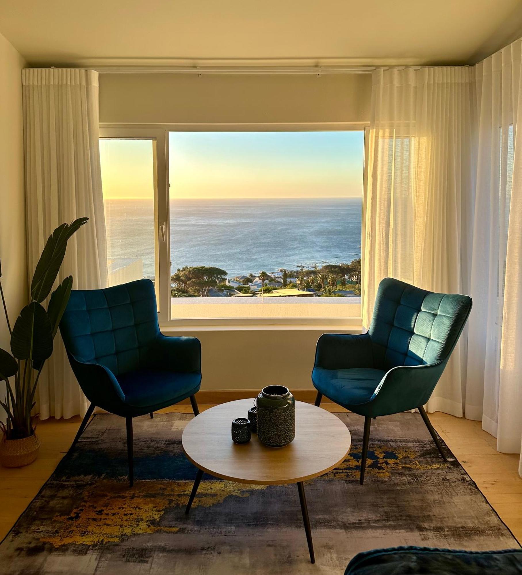 Bay Reflections Camps Bay Luxury Serviced Apartments 케이프타운 외부 사진