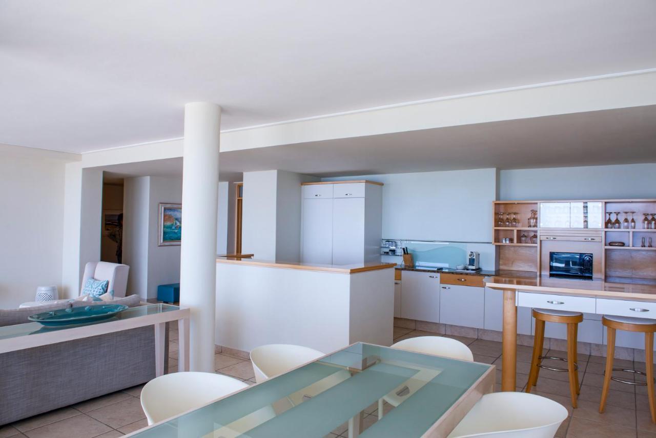 Bay Reflections Camps Bay Luxury Serviced Apartments 케이프타운 외부 사진