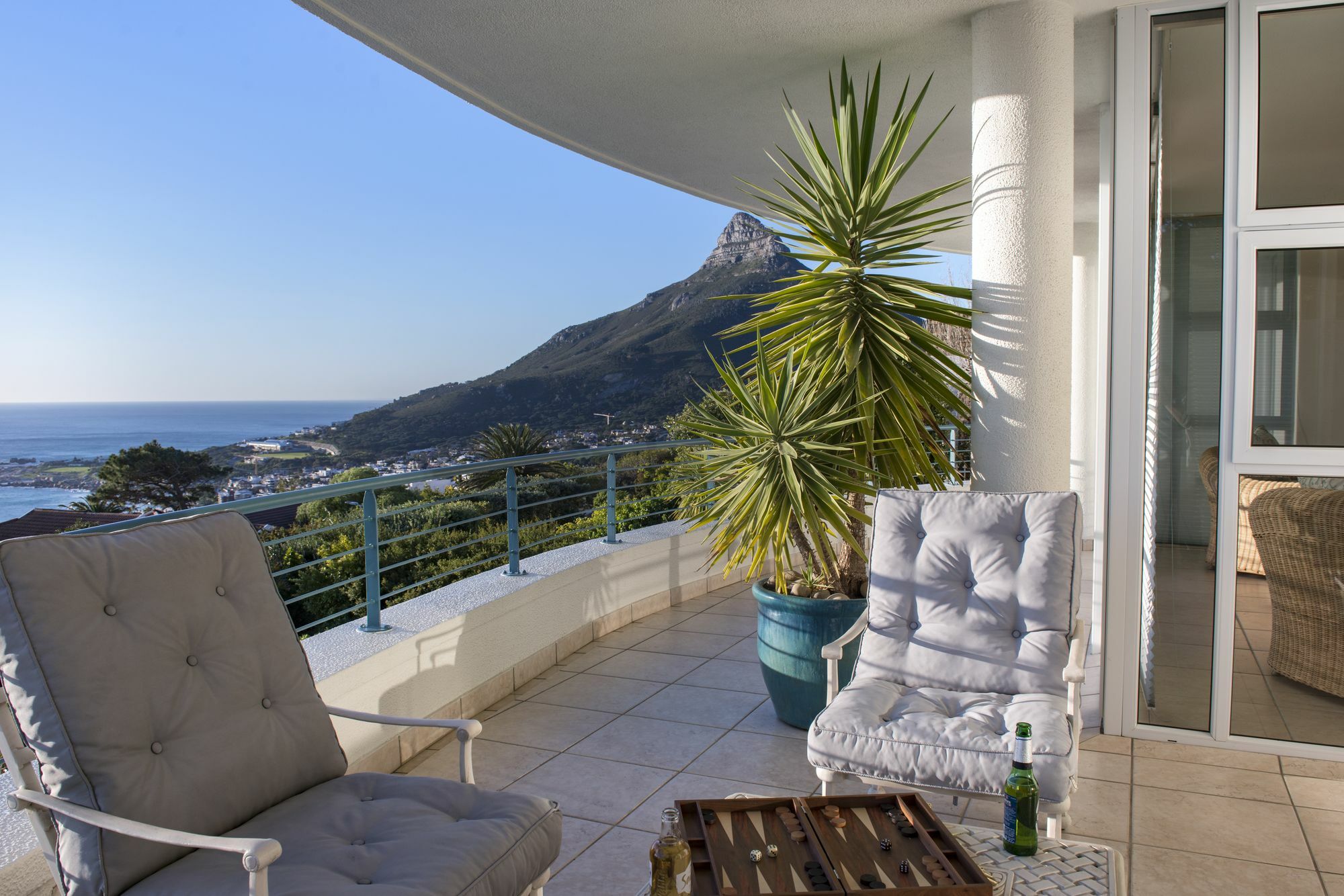 Bay Reflections Camps Bay Luxury Serviced Apartments 케이프타운 외부 사진